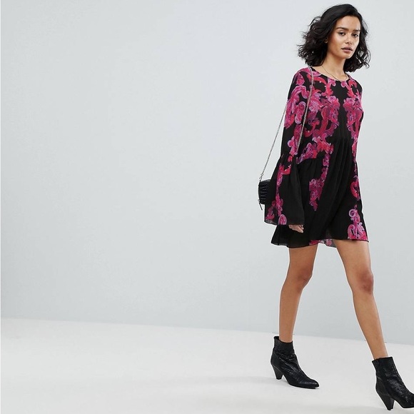 Free People Intimately - Bell Sleeve Swing Dress/Tunic In Black - Picture 2 of 9